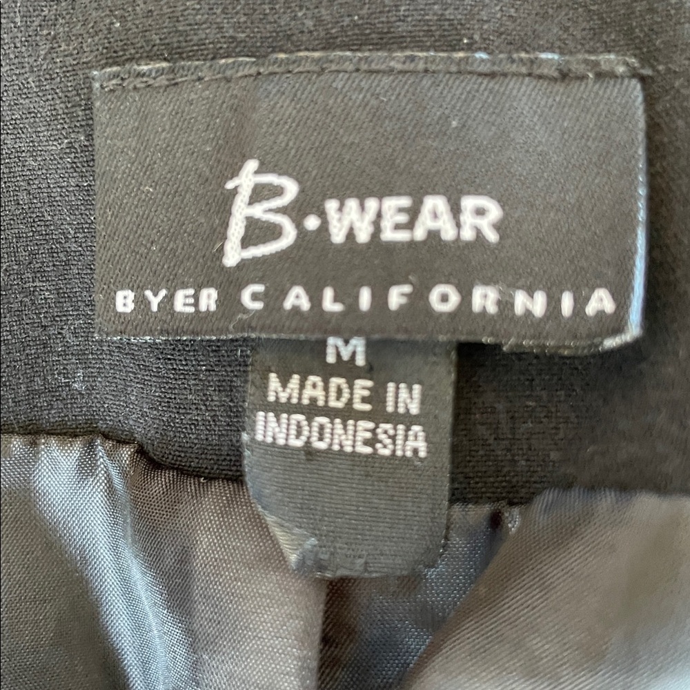 Bwear Classic Black Blazer - Picture 9 of 10